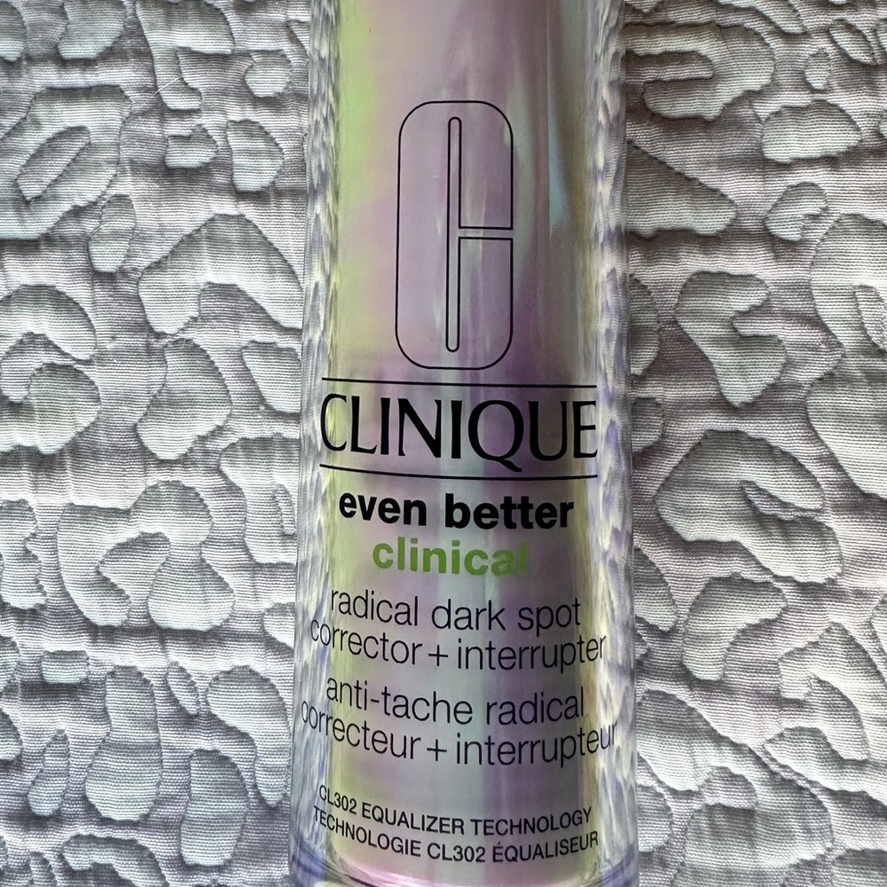 New! Clinique Even Better Clinical Radical Dark Spot Corrector & Interrupter